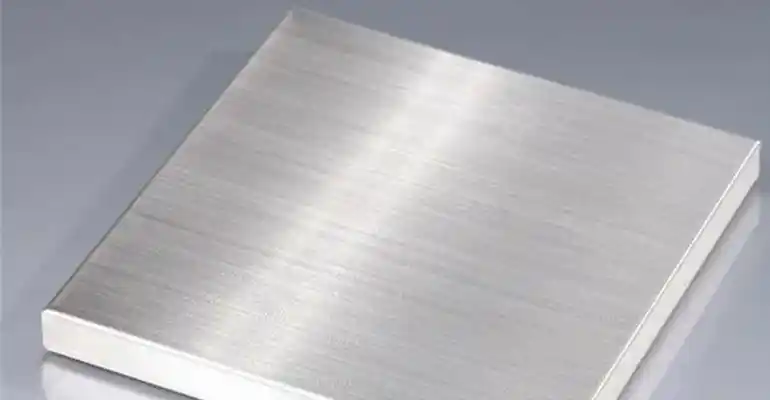 Q & T 700 PLATES